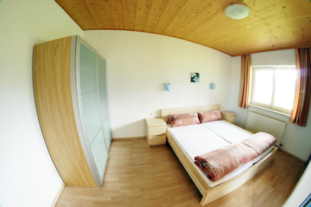 Apartments Bauernhof Dismasn Hof 란켄펠트 객실 사진