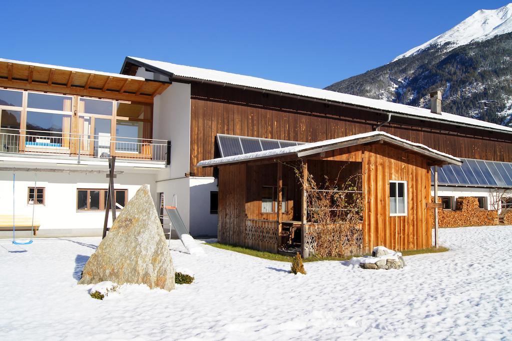 Apartments Bauernhof Dismasn Hof 란켄펠트 외부 사진