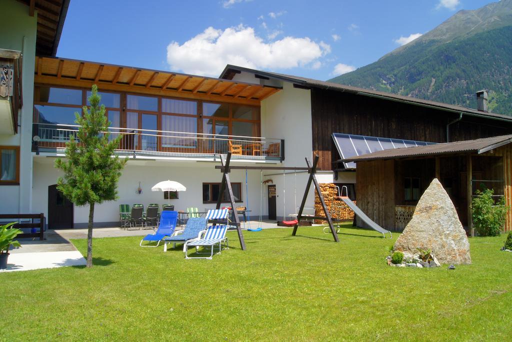 Apartments Bauernhof Dismasn Hof 란켄펠트 외부 사진